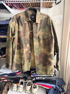 Vans Men's Camouflage Field Jacket in Green and Brown